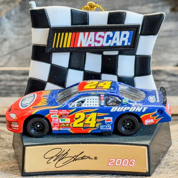 Pair-Vintage NASCAR Winner's Circle Ornaments-2003 Jeff Gordon & 2002 Ricky Rudd - Picture 10 of 11